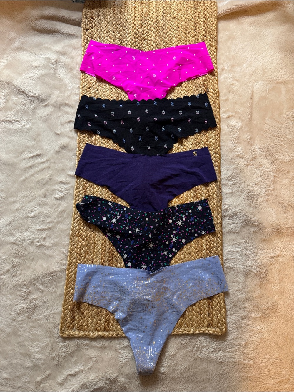 Victoria Secret set of 5 Thongs